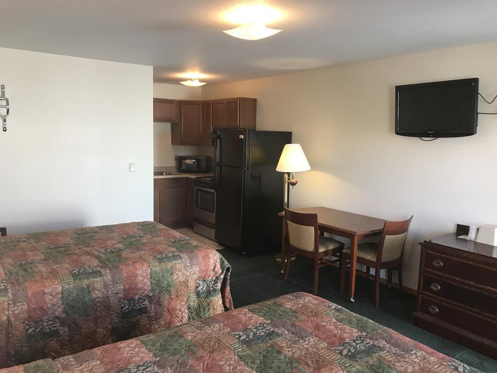 Western Holiday Motel Wichita Zewnętrze zdjęcie